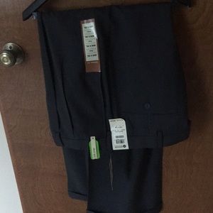 New Haggar Dress pants 46W X 29L